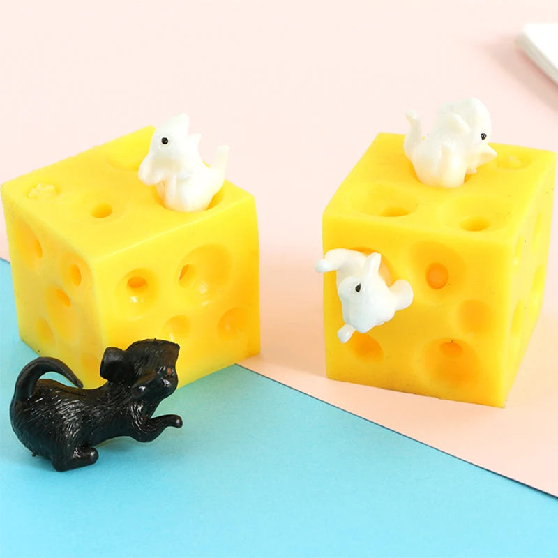 Cubo antiestrés Queso y ratoncitos ecológico y resistente